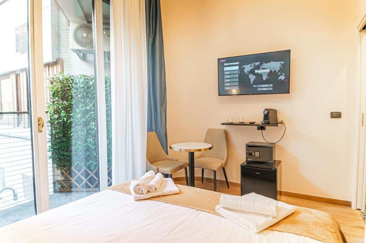 Romana Suites Milan Exterior photo